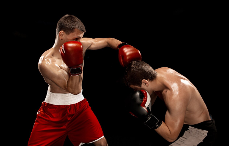 Apostas em boxe, probabilidades, análise, estratégias, apostador, lutas, odds, estilos de luta, histórico de lutas, contexto da luta, gestão de banca, disciplina, sucesso.